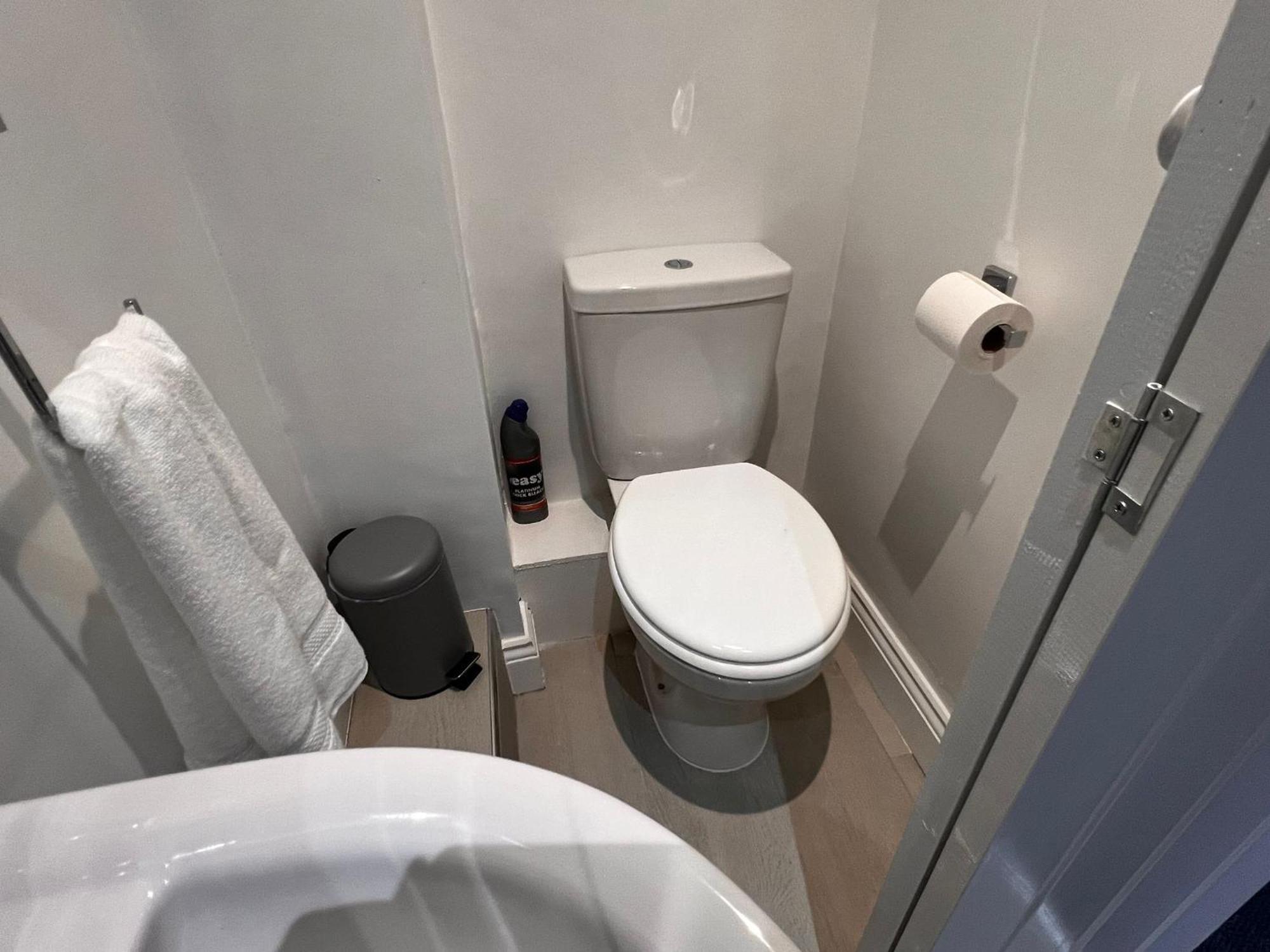 Newly Refurbished 6 Person En-Suite Apartment Tyne & Wear Newcastle Upon Tyne Killingworth Exterior foto